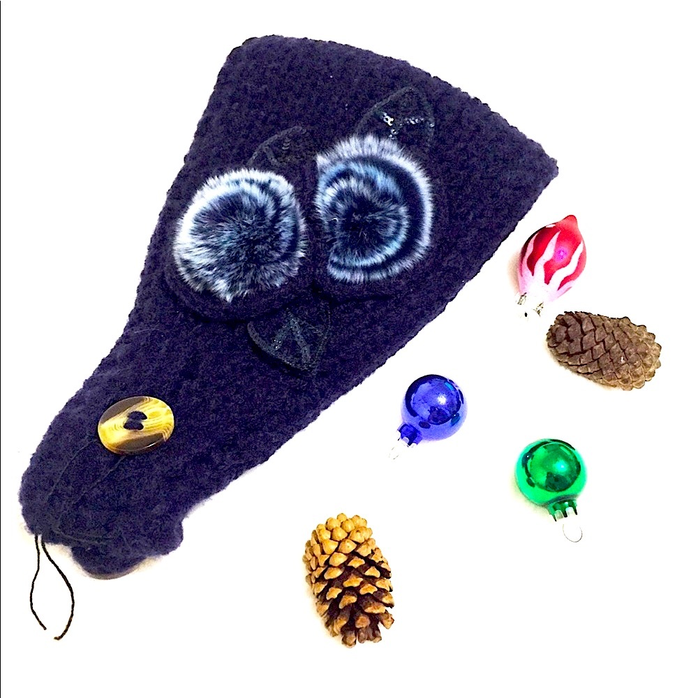 🆓w/$25 Purchase! Navy Cozy &Warm Knitted Ears/Head Warmers
